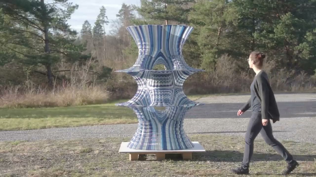 Fluid Forms created using non-planar robotic 3D printing
