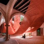 The Catenary and the Arc Installation by Manuel Bouzas and Santiago del Aguila