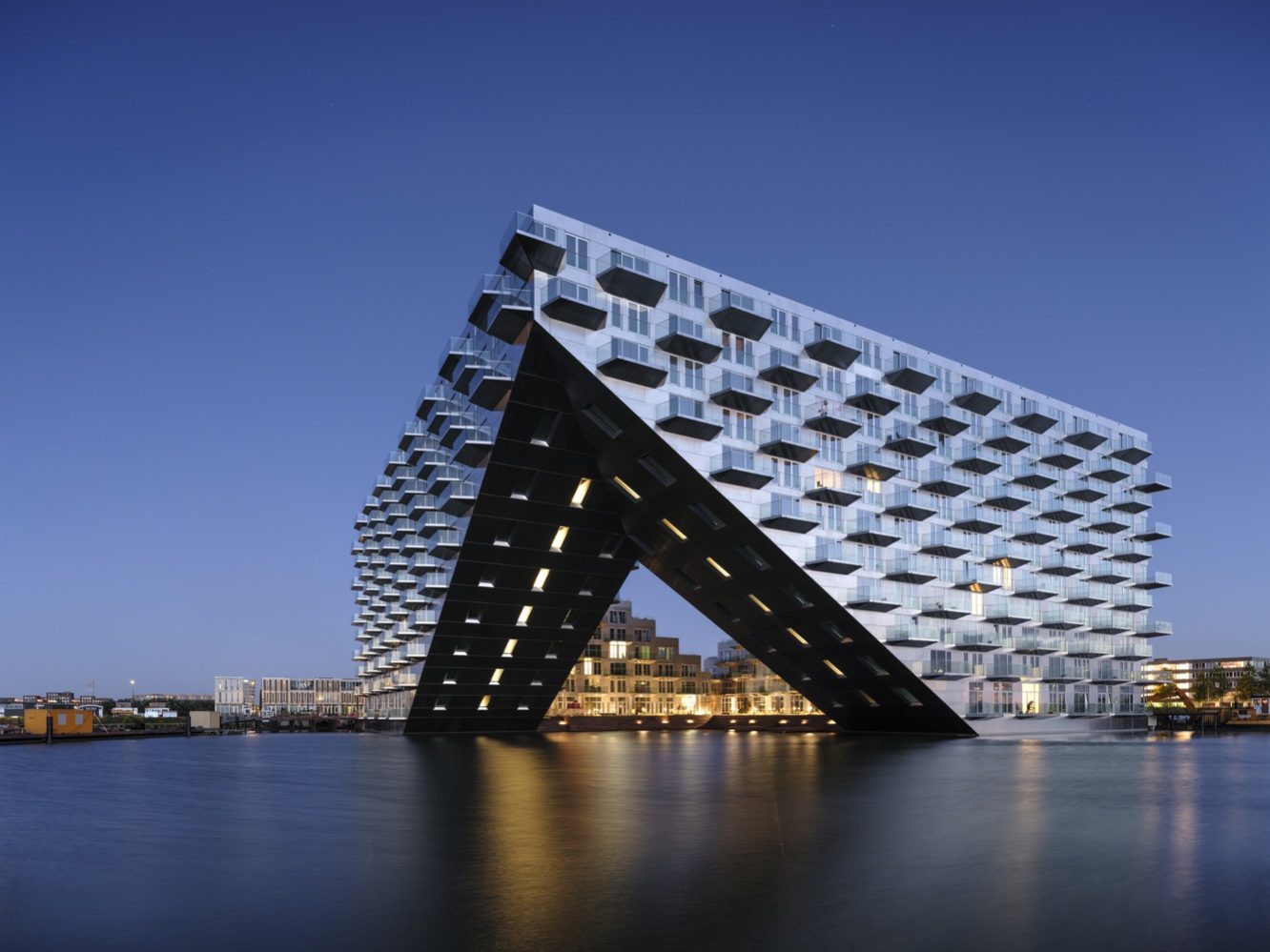 sluishuis-residential-building-big-plus-barcode-architects_12