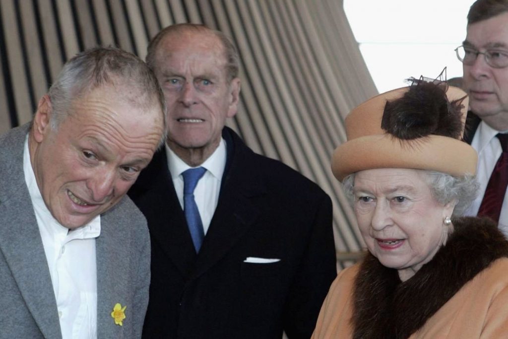 10 iconic buildings opened by Queen Elizabeth II
