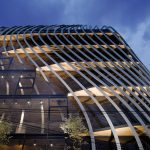 Curved aluminum strips of Threads by Belzberg Architects