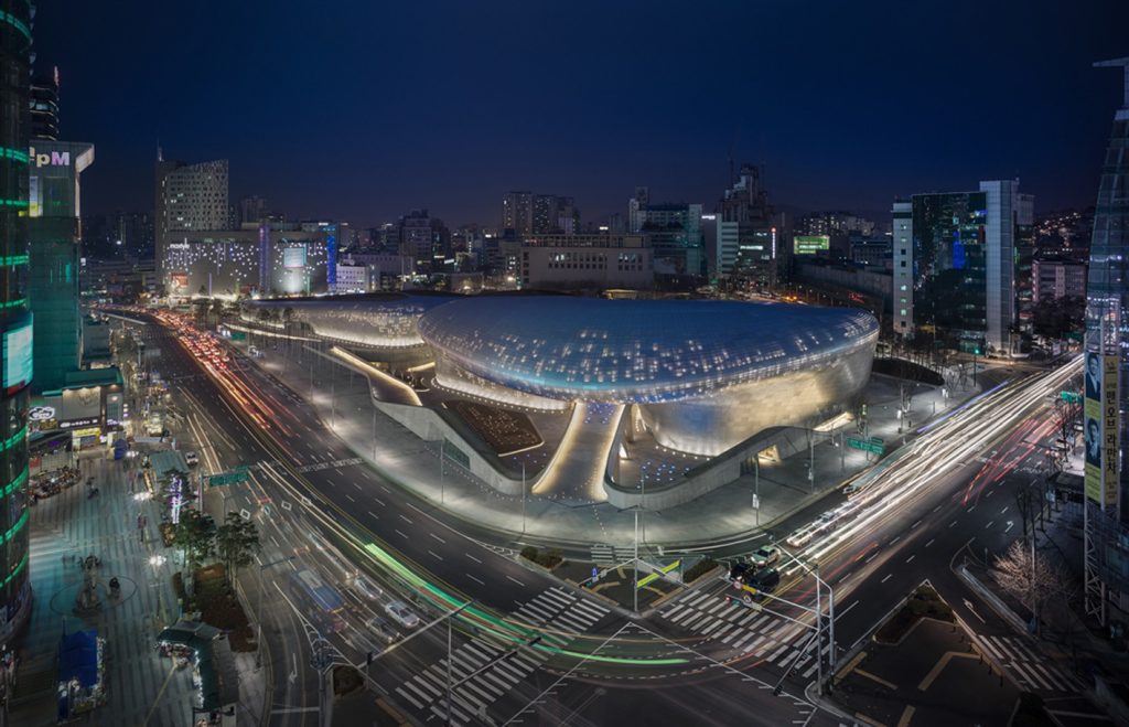 The curvaceous parametric facade of Dongdaemun Design Plaza designed by ZHA