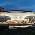 Zhiye Library represents the charm of the garden city