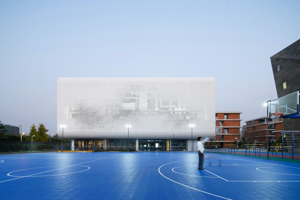 Open Architecture designed Shanghai school like a transparent box