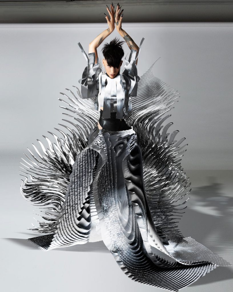 The hybrid Avant-grade "wearable organism’" aesthetic of Siyun Huang