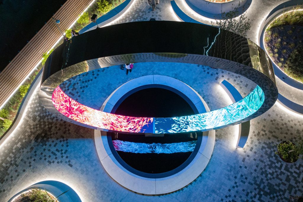 Latin America's first AI-generated installation: The Eye of Mexico