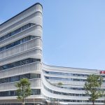 Lemanarc designed a softly curved structure for Xiamen Humanity Maternity Hospital
