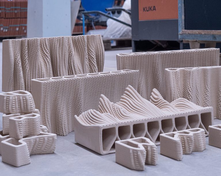3Dprinted ceramic facade a boutique designed by Studio RAP