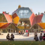 HiveSchools by Rolo & Ulises: Incorporating Hexagonal Design and Artificial Intelligence