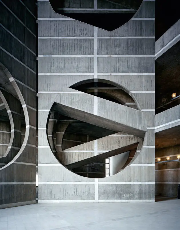 Louis Kahn National Assembly Building