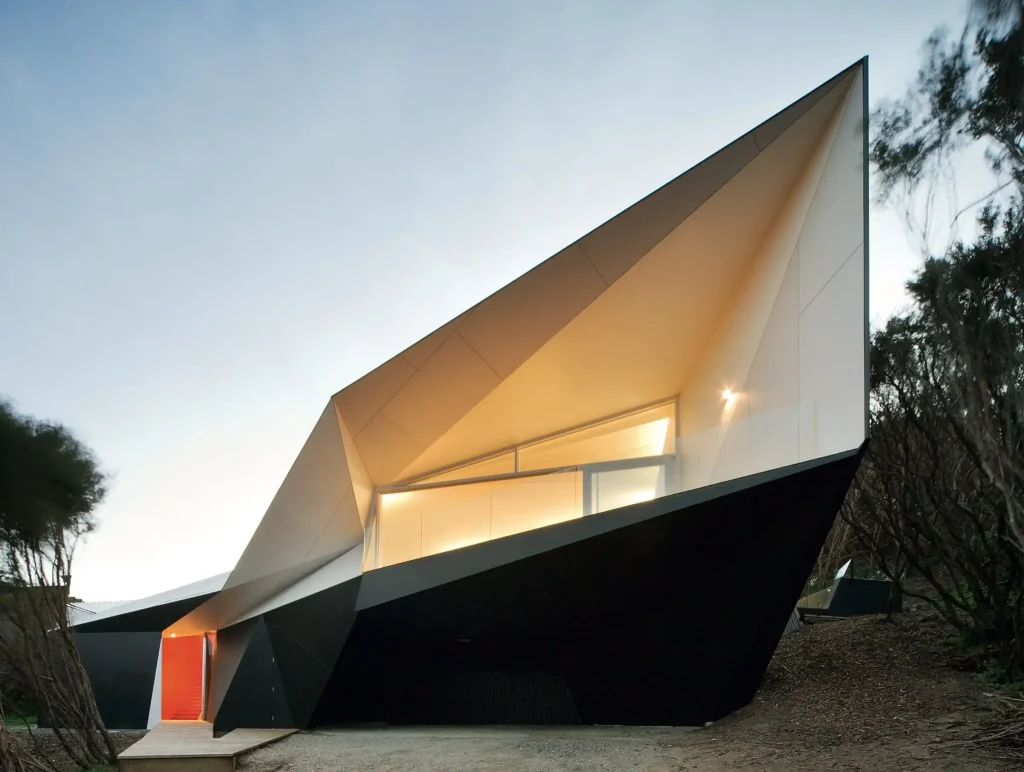 Klein Bottle House by McBride Charles Ryan