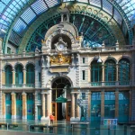 6 Well Known Historic Train Stations Around The World