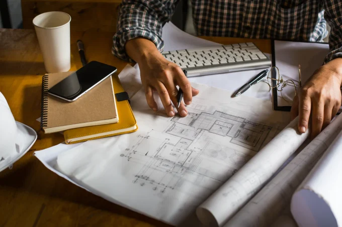 How to Balance Study and Practice in Architectural Education
