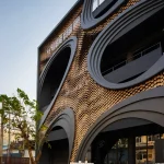 Shaping a Living Facade at Studio Ardete’s Headquarters in Mohali, India