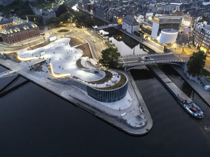 How Do Green Roofs Contribute to Sustainable Urban Development?