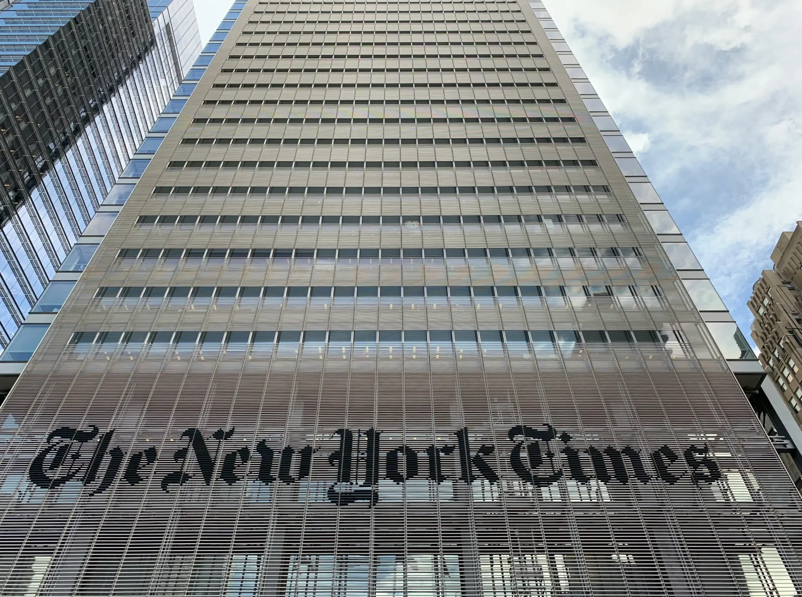 Renzo Piano’s Iconic Work: The New York Times Building