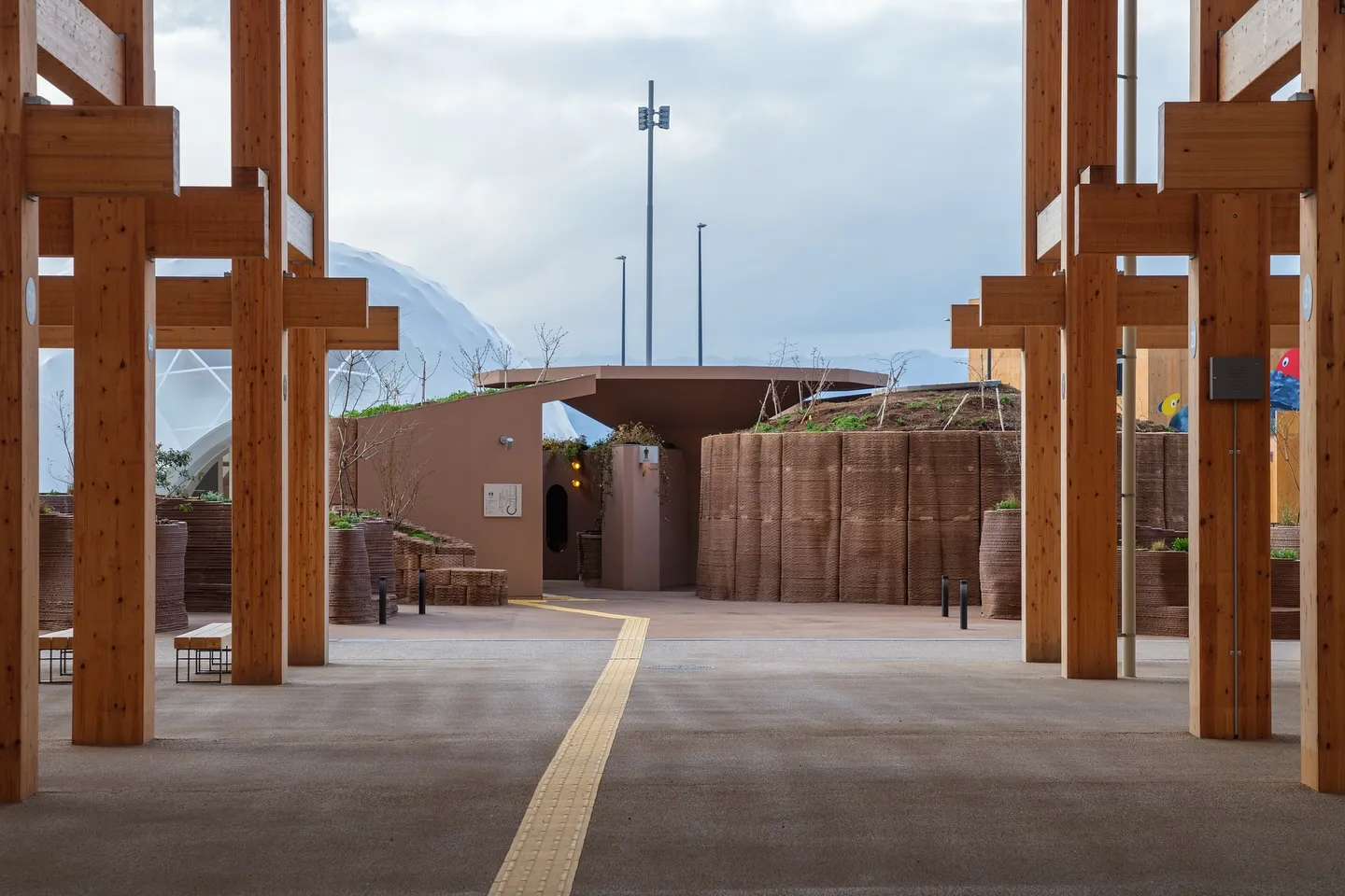 Aki Hamada Architects’ 3D-Printed Biodegradable Rest Area at Expo 2025 2 Aki Hamada Architects’ 3D-Printed Biodegradable Rest Area at Expo 2025