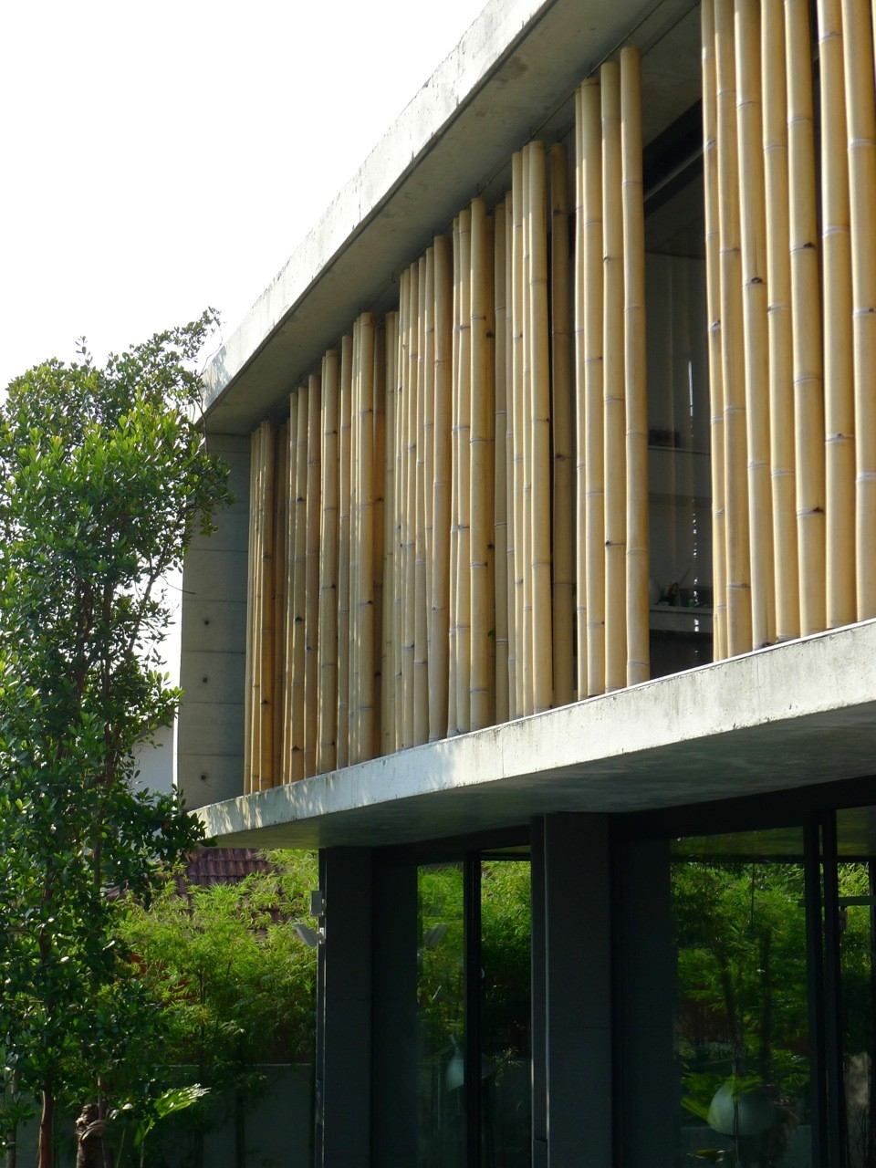 10 Bamboo Houses That Redefine Eco Design 8 10 Bamboo Houses That Redefine Eco Design
