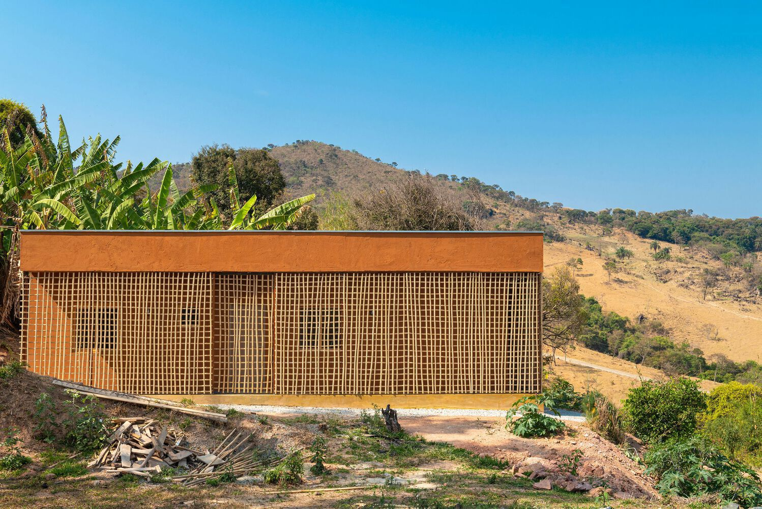 10 Bamboo Houses That Redefine Eco Design 7 10 Bamboo Houses That Redefine Eco Design