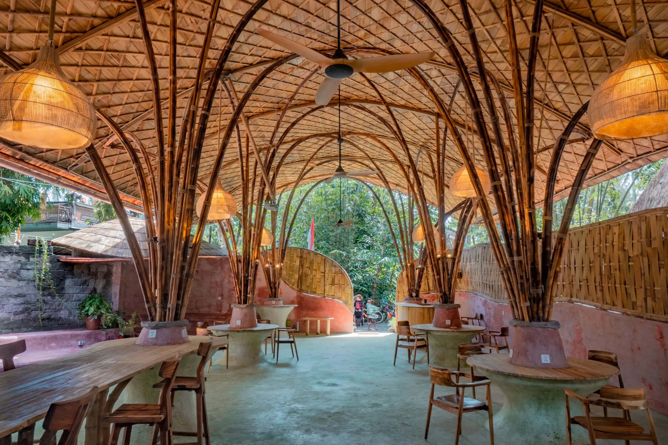 The Living Bridge at Green School Bali Connects Education and Nature 3 The Living Bridge at Green School Bali Connects Education and Nature