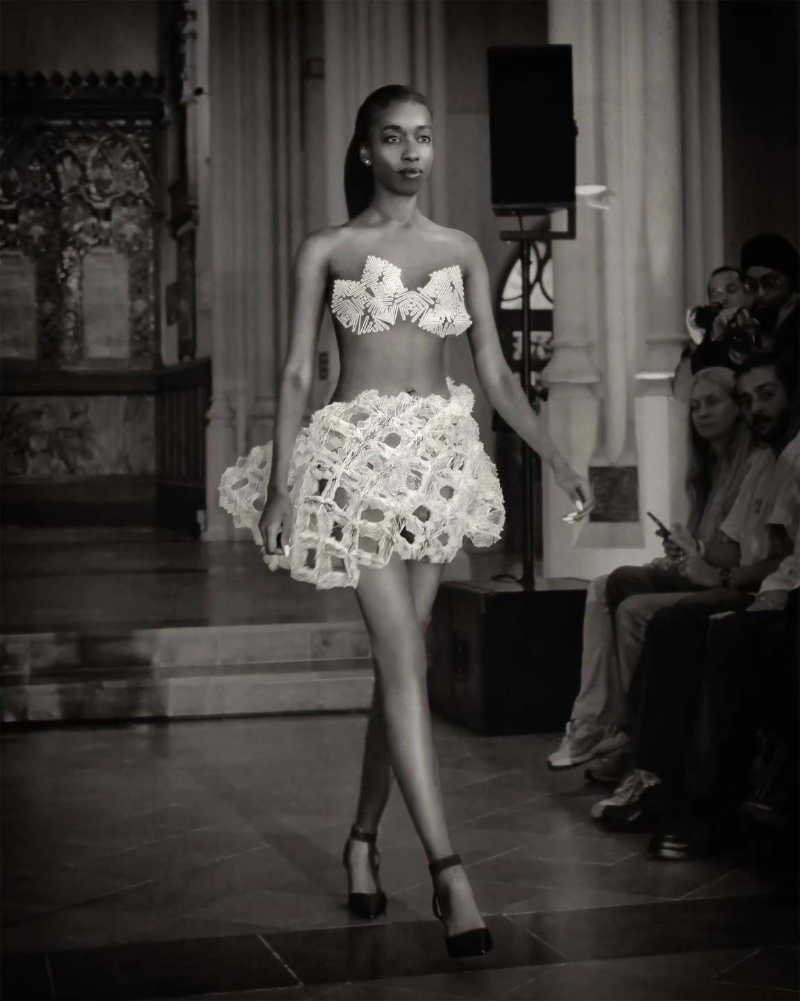 Architectural Fashion: AI & 3D Printing 5 Architectural Fashion: AI & 3D Printing
