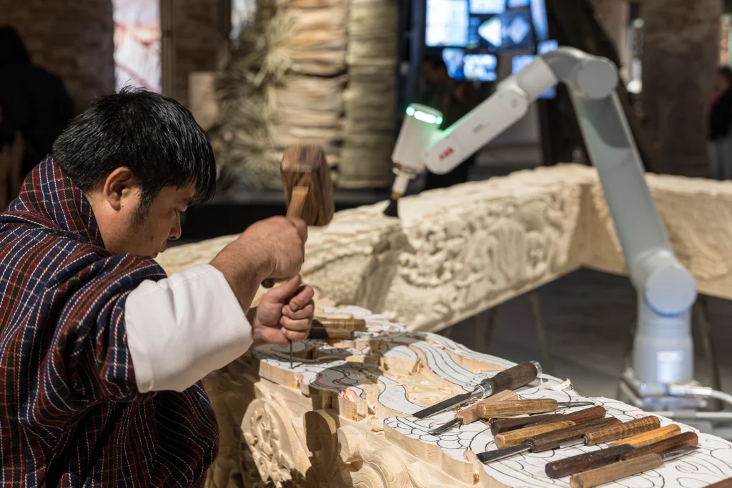 BIG’s Ancient Future Brings Together Bhutanese Artisanship and Robotics at Venice Biennale 3 BIG’s Ancient Future Brings Together Bhutanese Artisanship and Robotics at Venice Biennale