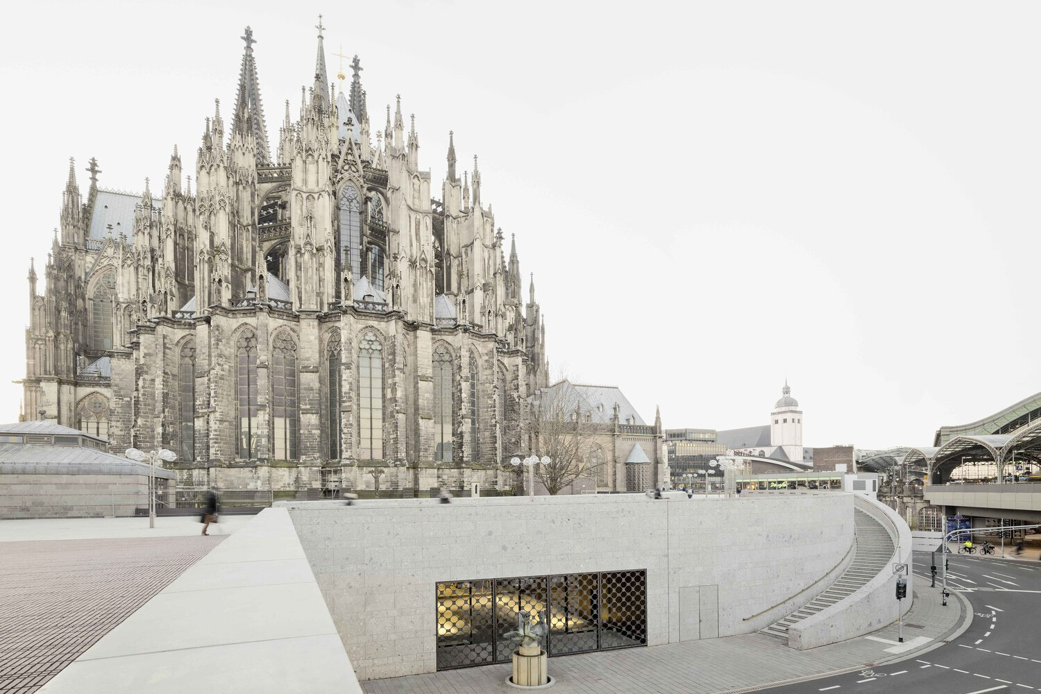 17 Must-See Landmarks in Cologne: From Gothic to Modern Architecture 3 17 Must-See Landmarks in Cologne: From Gothic to Modern Architecture