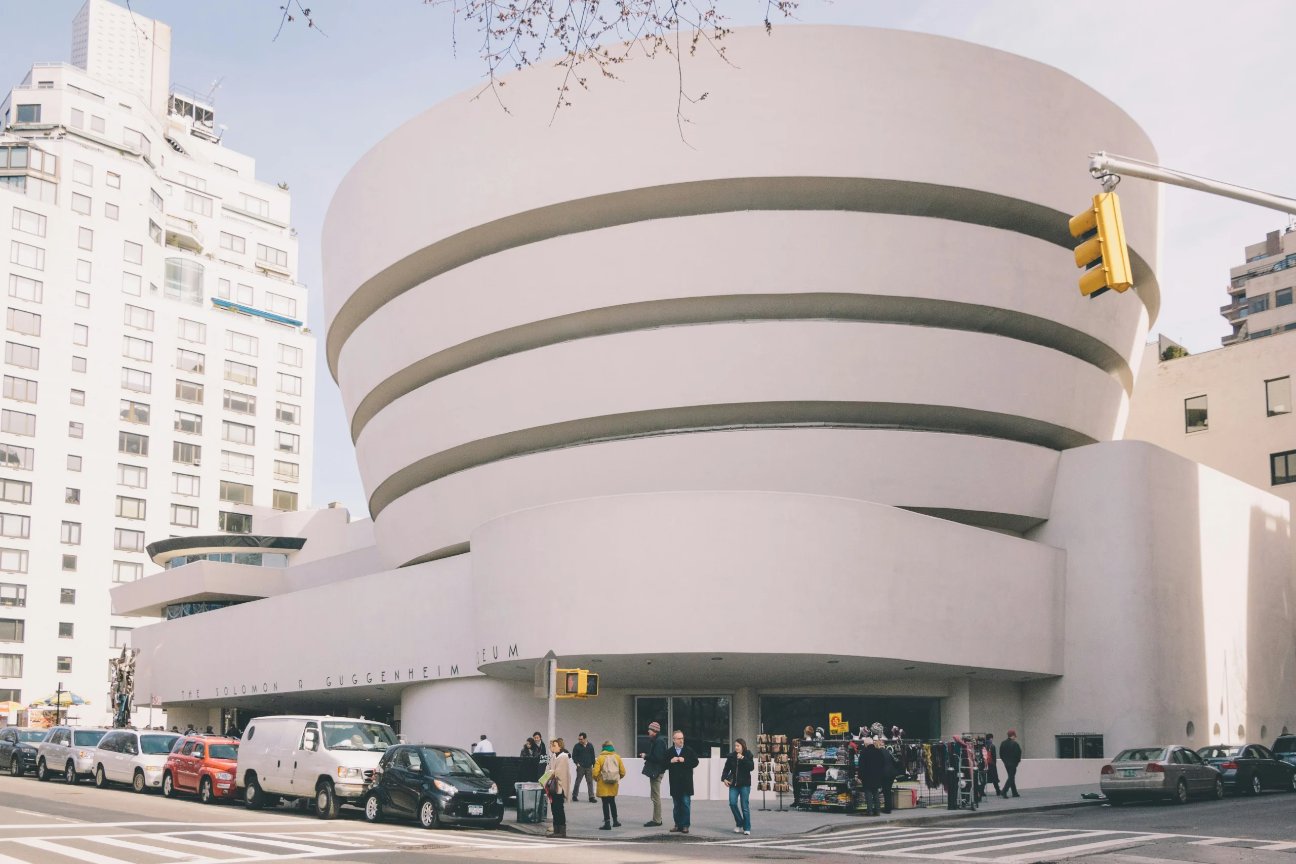 6 Iconic Structures That Define the Best of Modern Architecture 3 6 Iconic Structures That Define the Best of Modern Architecture