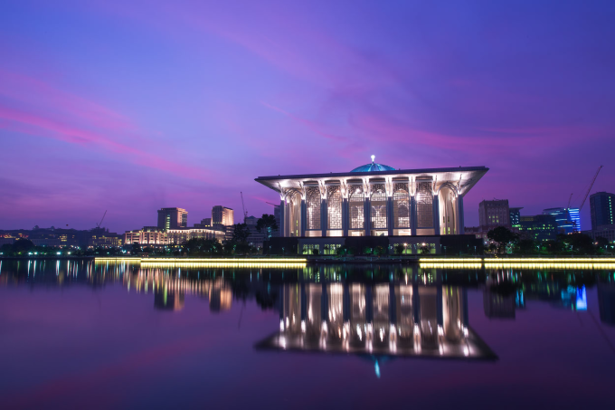 Malaysia's "Iron Mosque" Masjid Tuanku Mizan Zainal Abidin