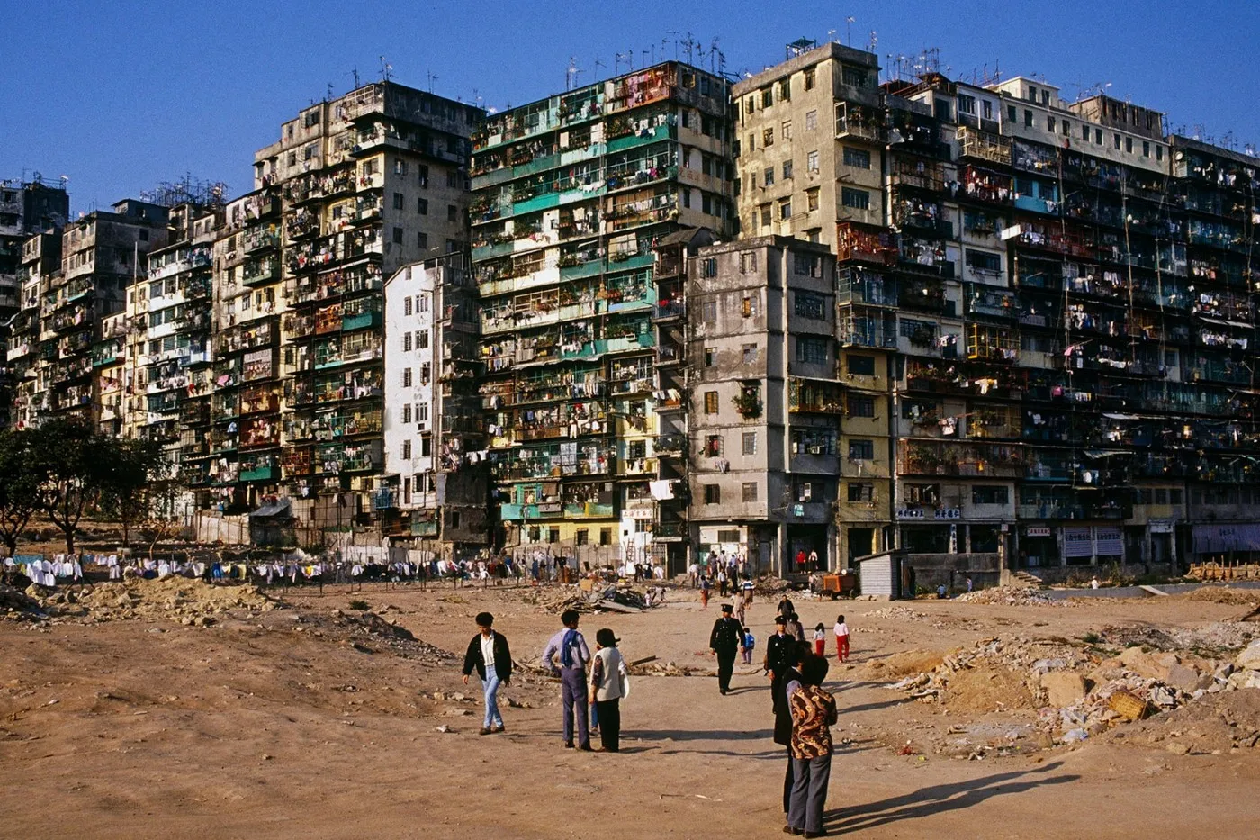 Kowloon Walled City: Vertical Placemaking And Lessons Learned From the East 2 Kowloon Walled City: Vertical Placemaking And Lessons Learned From the East