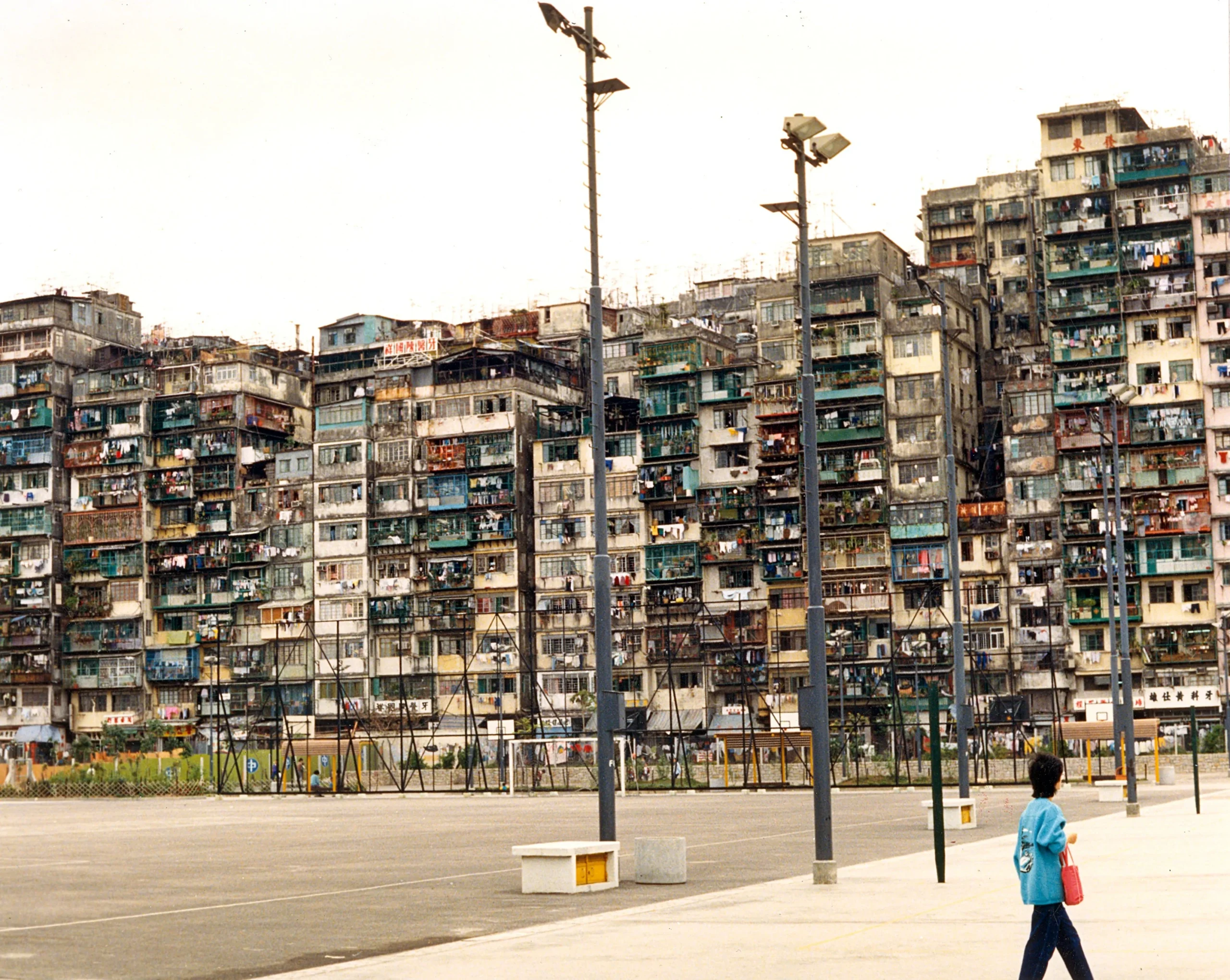 Kowloon Walled City: Vertical Placemaking And Lessons Learned From the East 14 Kowloon Walled City: Vertical Placemaking And Lessons Learned From the East