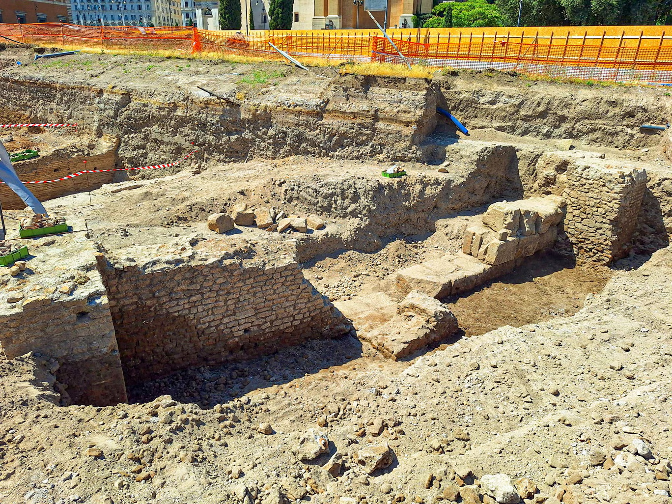 Ancient Papal Residence in Rome Unearthed Amid 2025 Jubilee Preparations 3 Ancient Papal Residence in Rome Unearthed Amid 2025 Jubilee Preparations