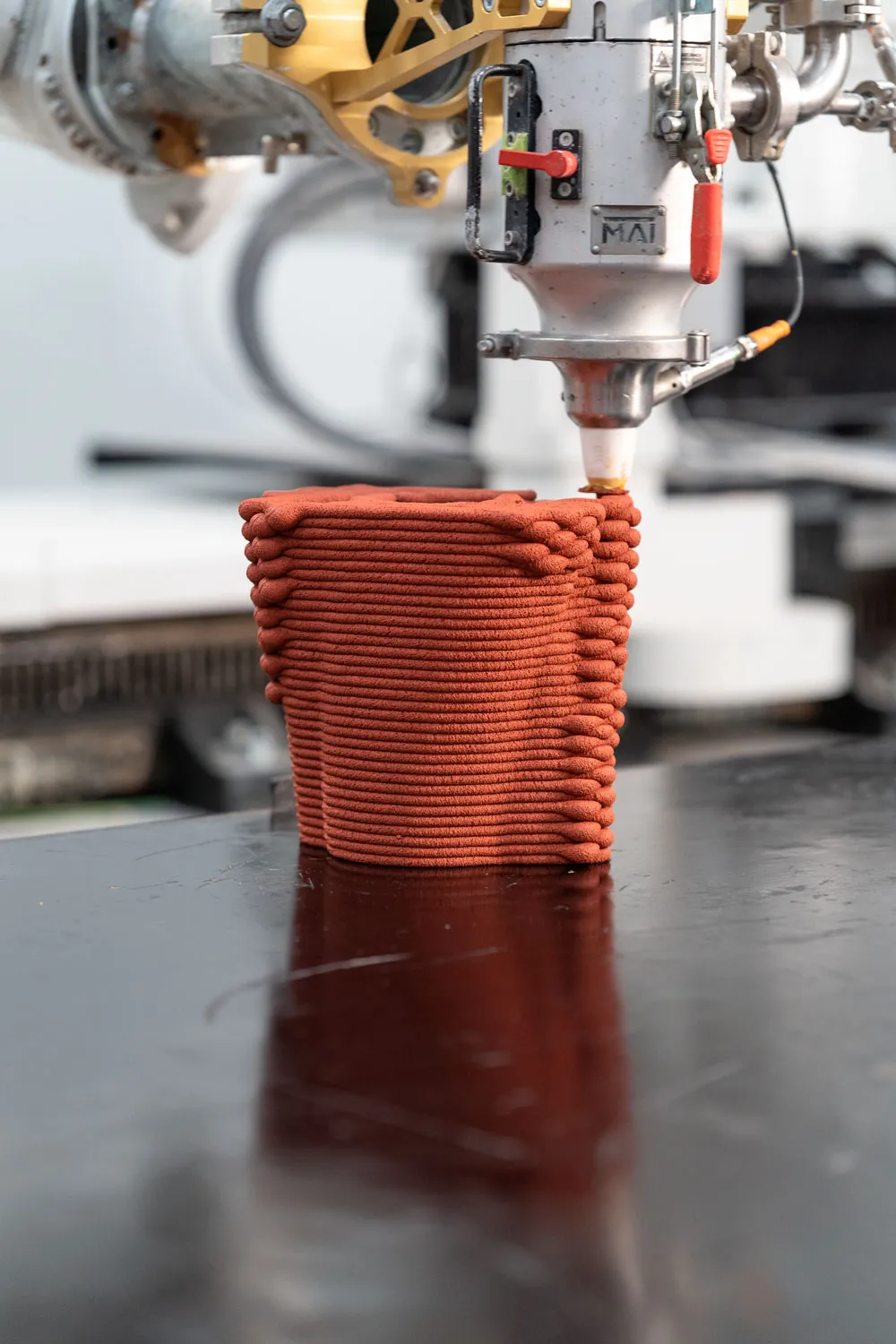 Duality of Skin and Core: Striking 3D Printed Modular Column in Venice Biennale 2025 4 Duality of Skin and Core: Striking 3D Printed Modular Column in Venice Biennale 2025