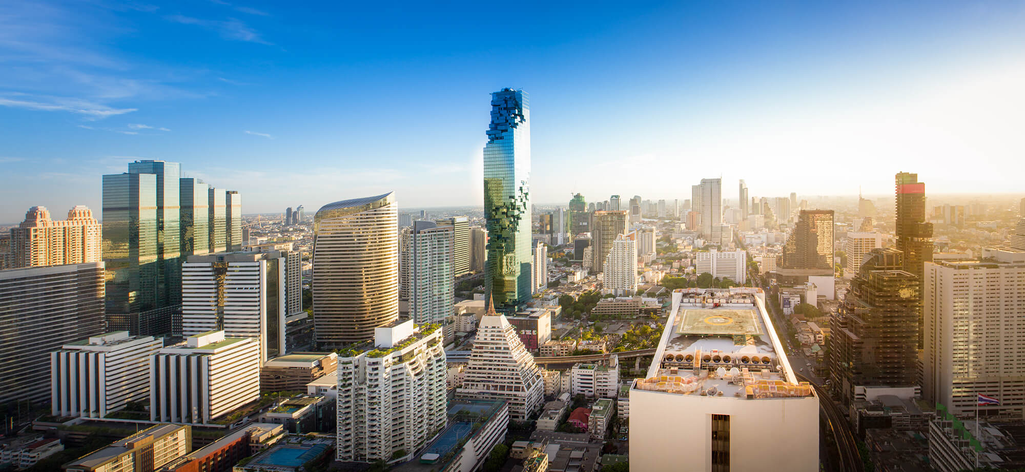 Bangkok City Guide: 10 Must-See Places for Every First-Time Visitor 10 Bangkok City Guide: 10 Must-See Places for Every First-Time Visitor