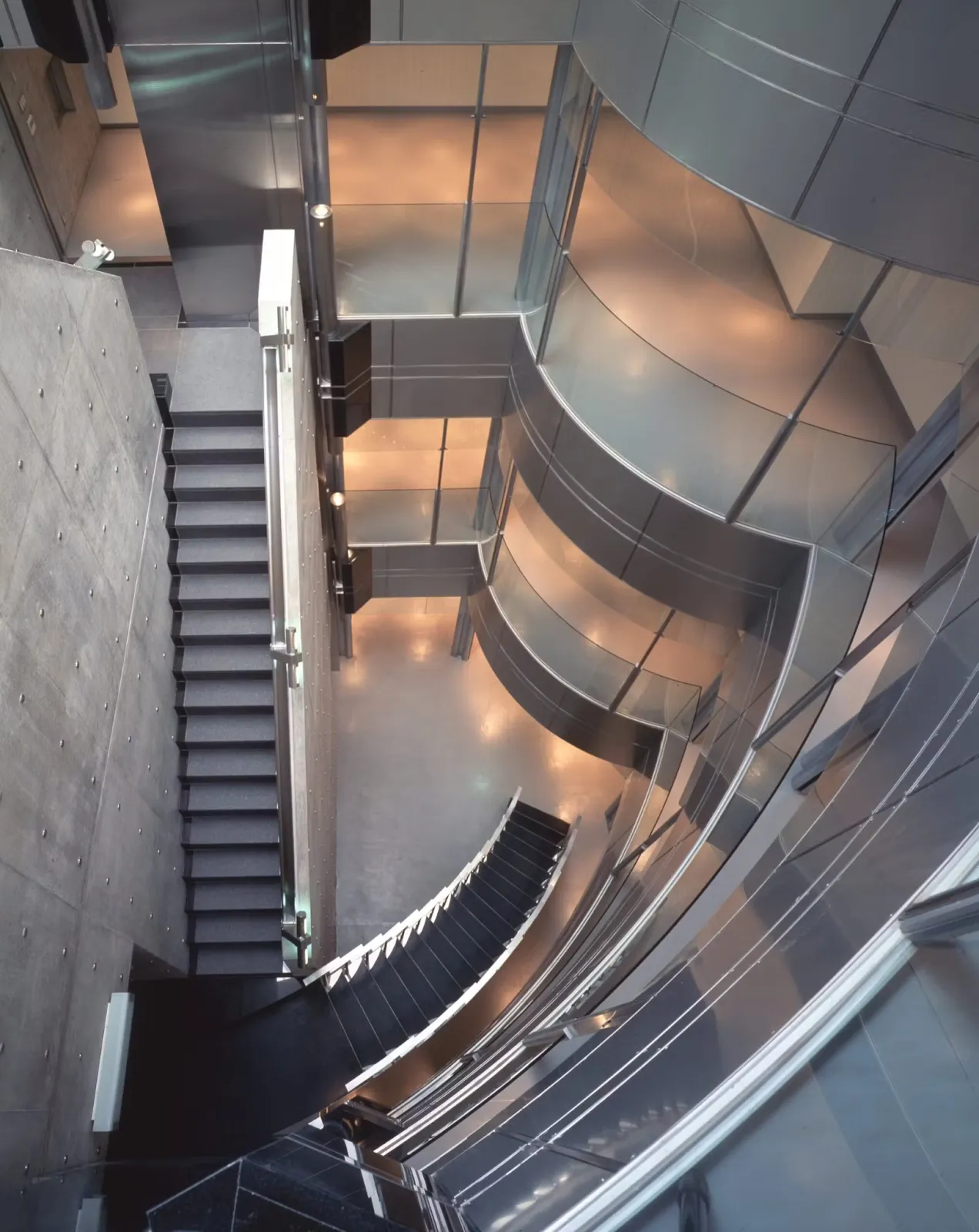 Earthtecture Sub-1 by Shin Takamatsu: Underground Office Architecture in Tokyo 2 Earthtecture Sub-1 by Shin Takamatsu: Underground Office Architecture in Tokyo