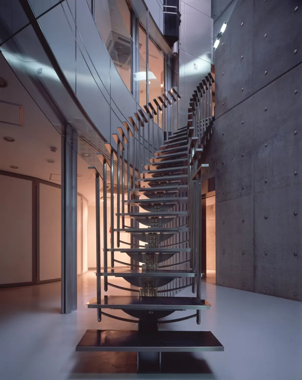 Earthtecture Sub-1 by Shin Takamatsu: Underground Office Architecture in Tokyo 3 Earthtecture Sub-1 by Shin Takamatsu: Underground Office Architecture in Tokyo