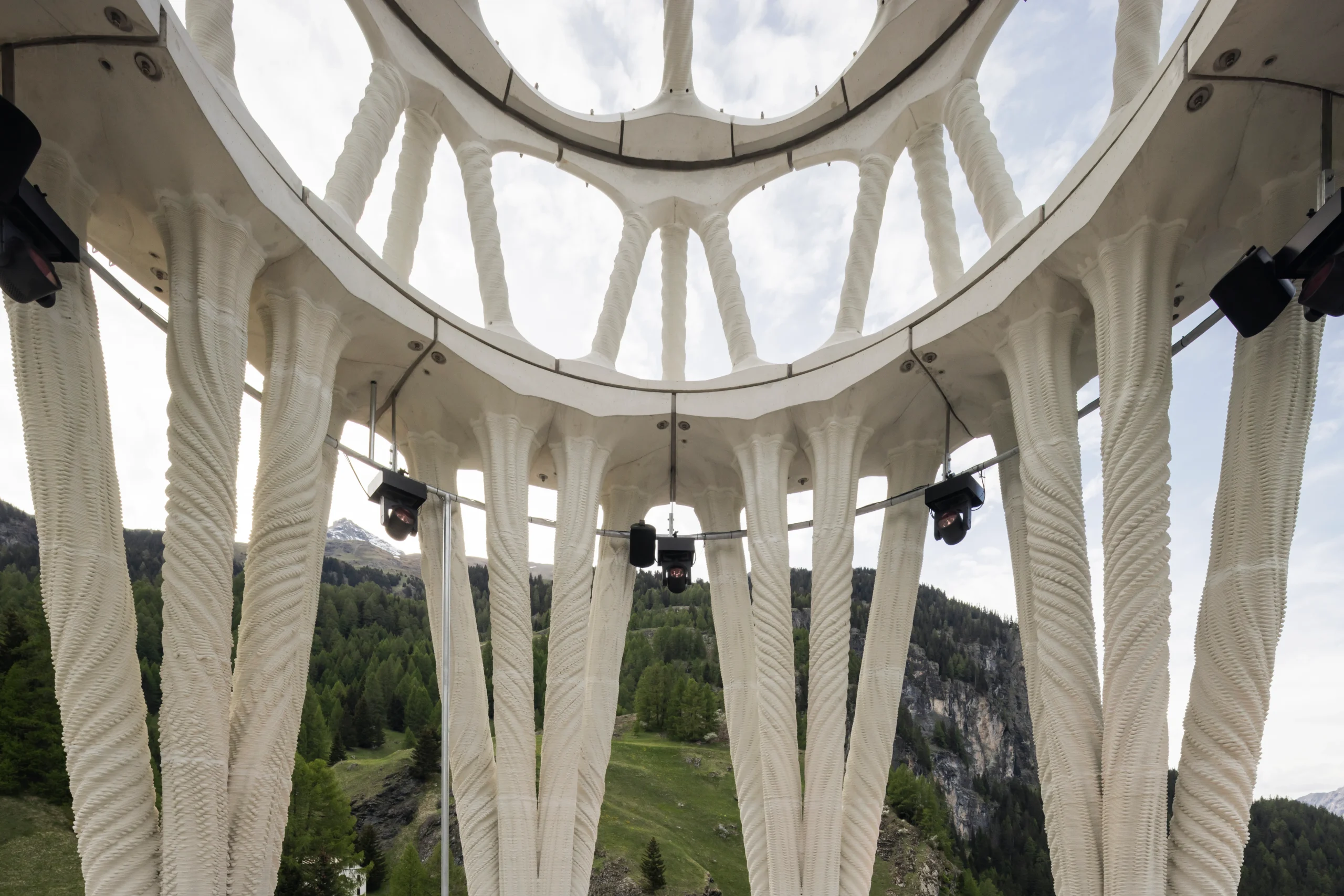 World’s Tallest 3D-Printed Tower Tor Alva Opens in Switzerland 3 World’s Tallest 3D-Printed Tower Tor Alva Opens in Switzerland