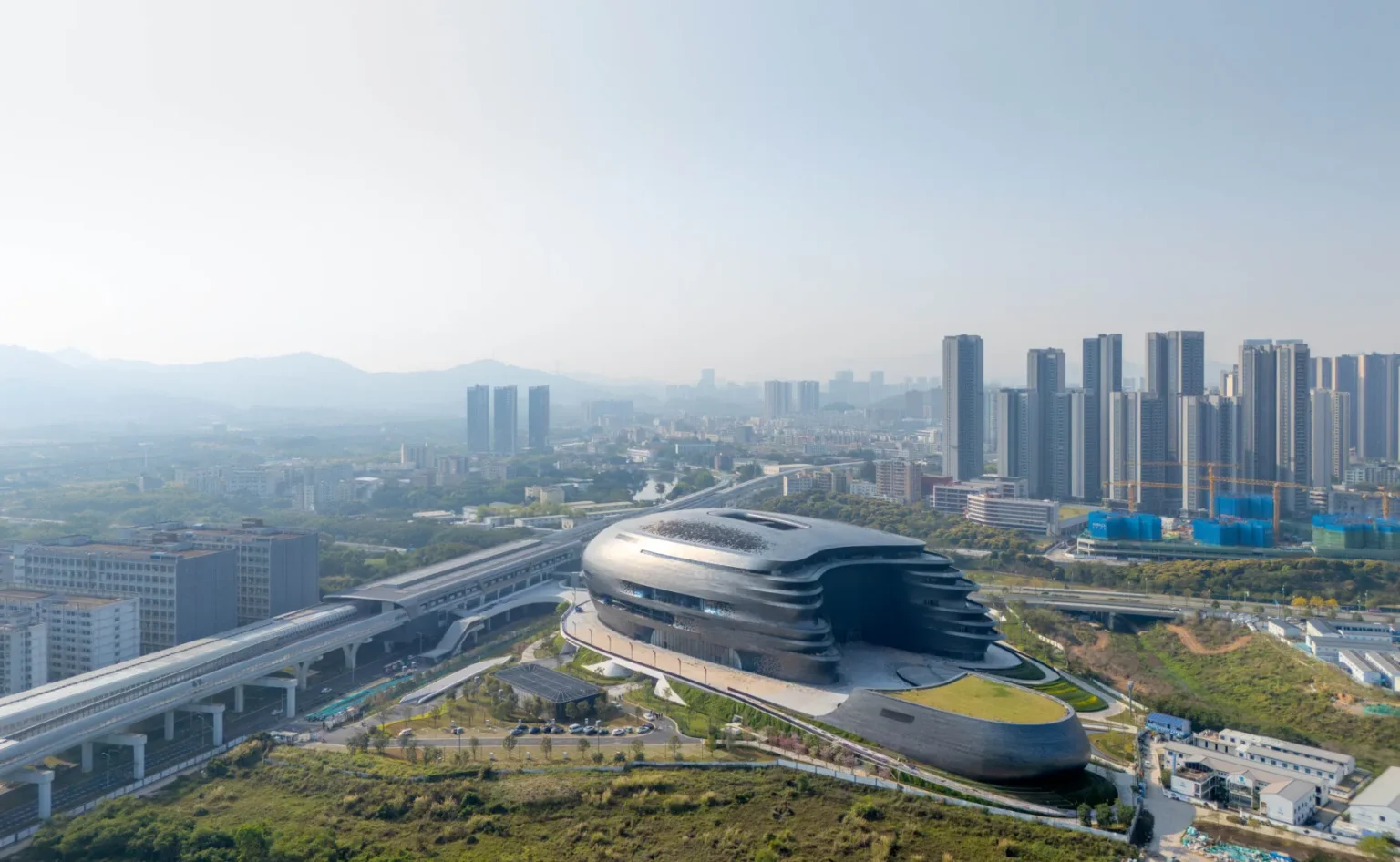 Zaha Hadid Architects Completes the Futuristic Shenzhen Science & Technology Museum