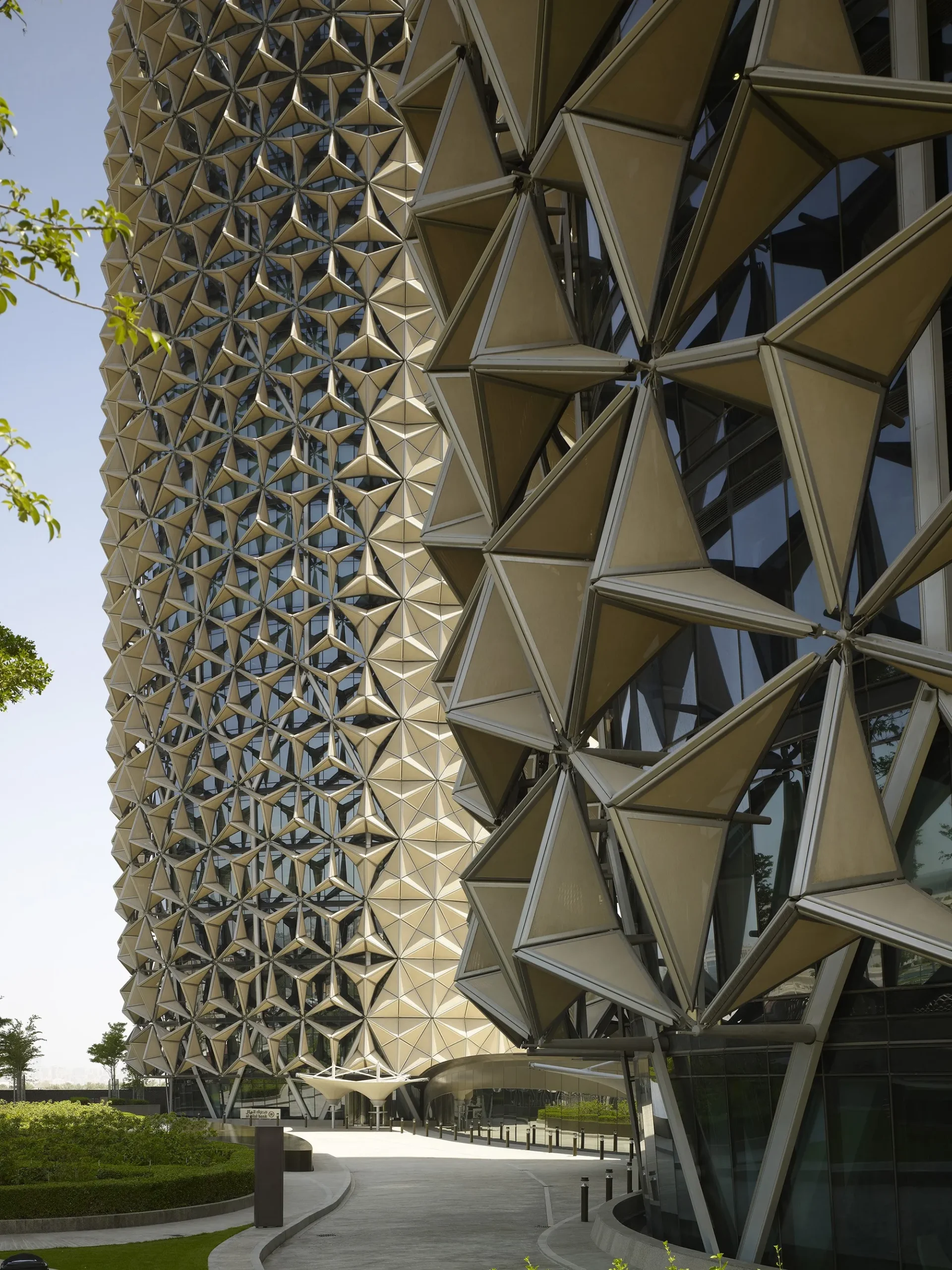 Abu Dhabi City Guide: The Architect’s Travel Checklist 5 Abu Dhabi City Guide: The Architect’s Travel Checklist