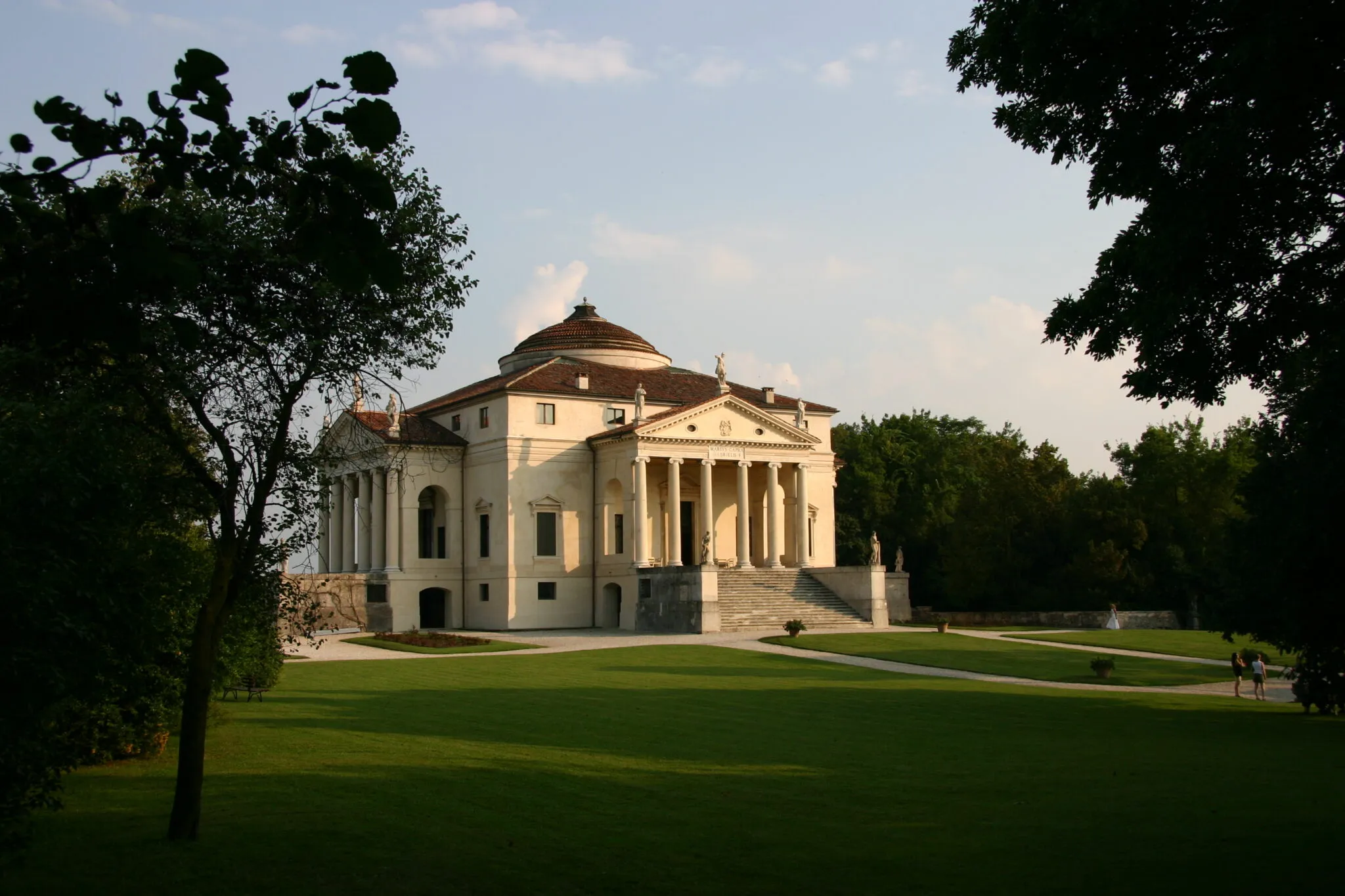 The Evolution of Pre-Modern Architecture: From Ancient Egypt to Neoclassicism 10 The Evolution of Pre-Modern Architecture: From Ancient Egypt to Neoclassicism