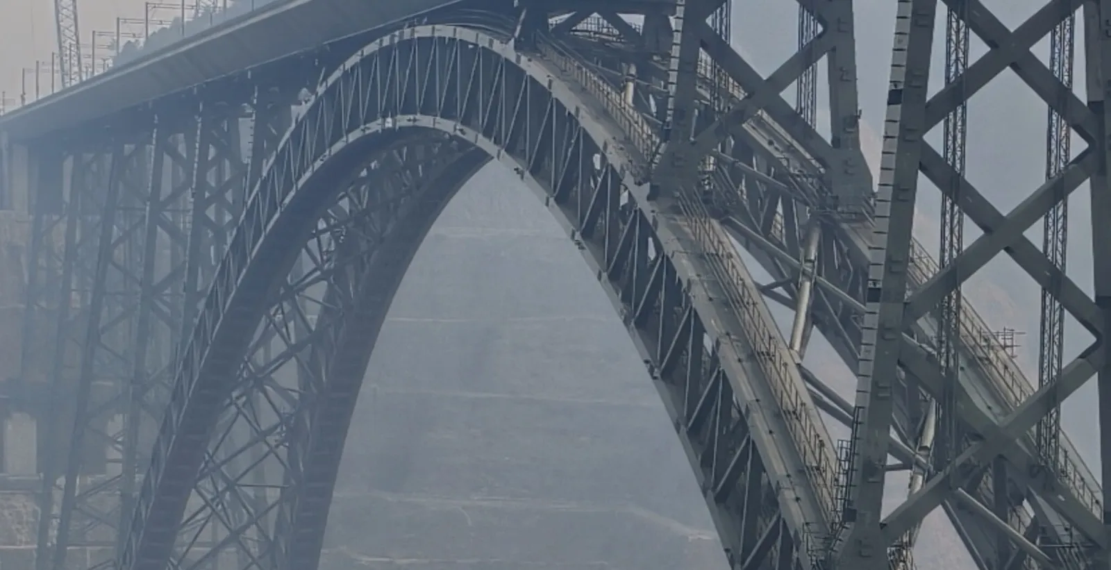 Chenab Bridge in India Surpasses Eiffel Tower as Tallest Railway Arch in the World 5 Chenab Bridge in India Surpasses Eiffel Tower as Tallest Railway Arch in the World