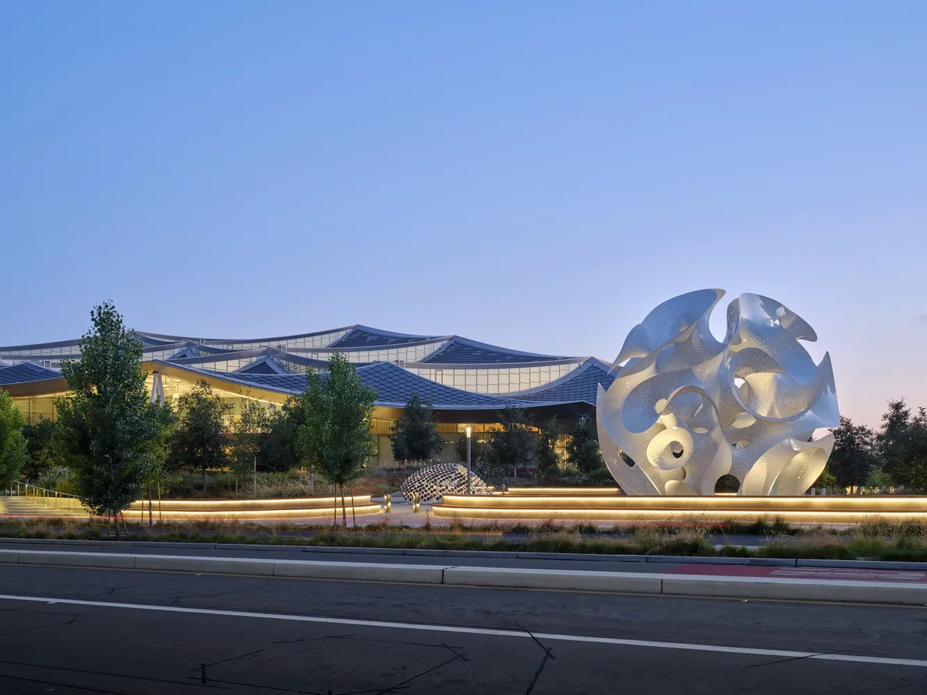 The Orb at Google’s Charleston East Campus: A Digital-Era Landmark by Marc Fornes / THEVERYMANY 12 The Orb at Google’s Charleston East Campus: A Digital-Era Landmark by Marc Fornes / THEVERYMANY