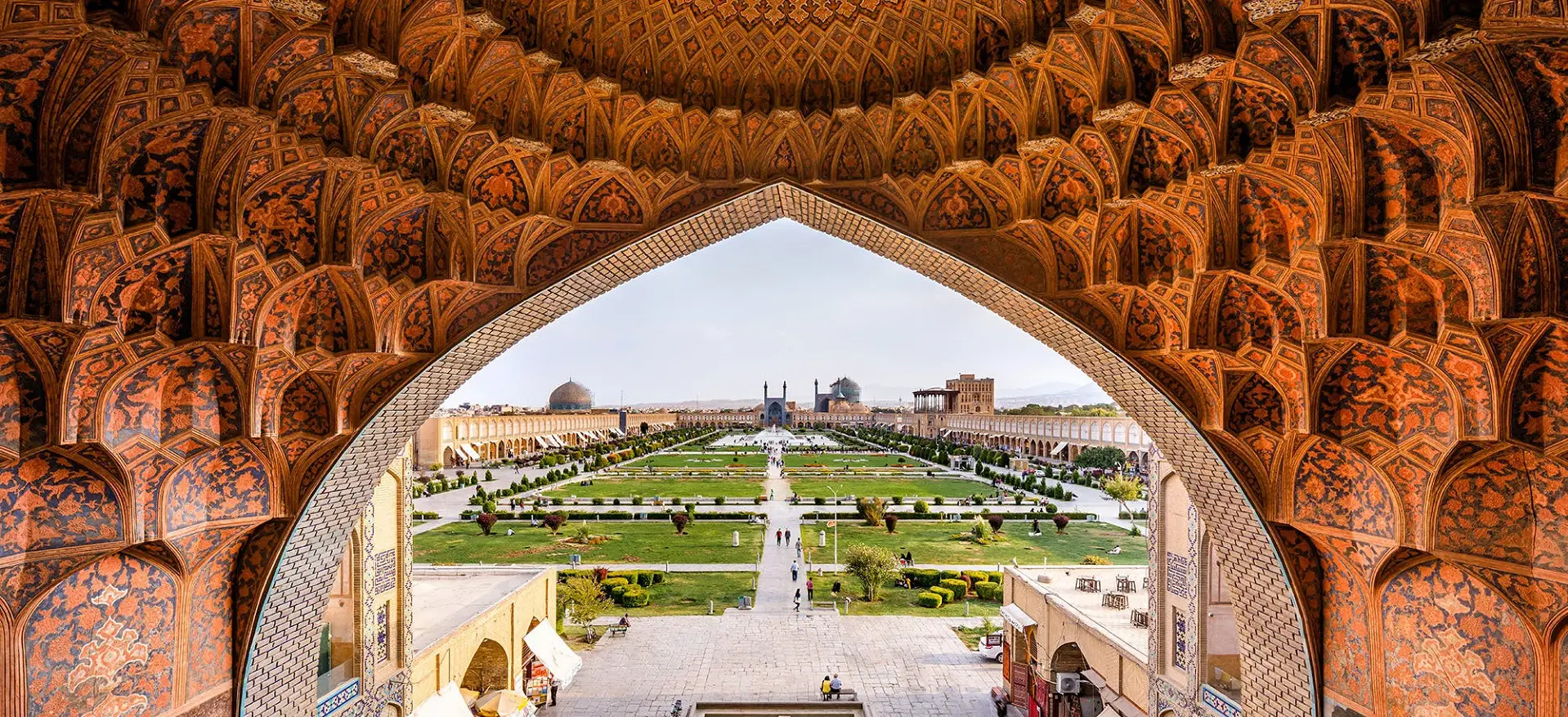 City Guide for Isfahan: 15 Must-See Masterpieces in the Heart of Iran 3 City Guide for Isfahan: 15 Must-See Masterpieces in the Heart of Iran