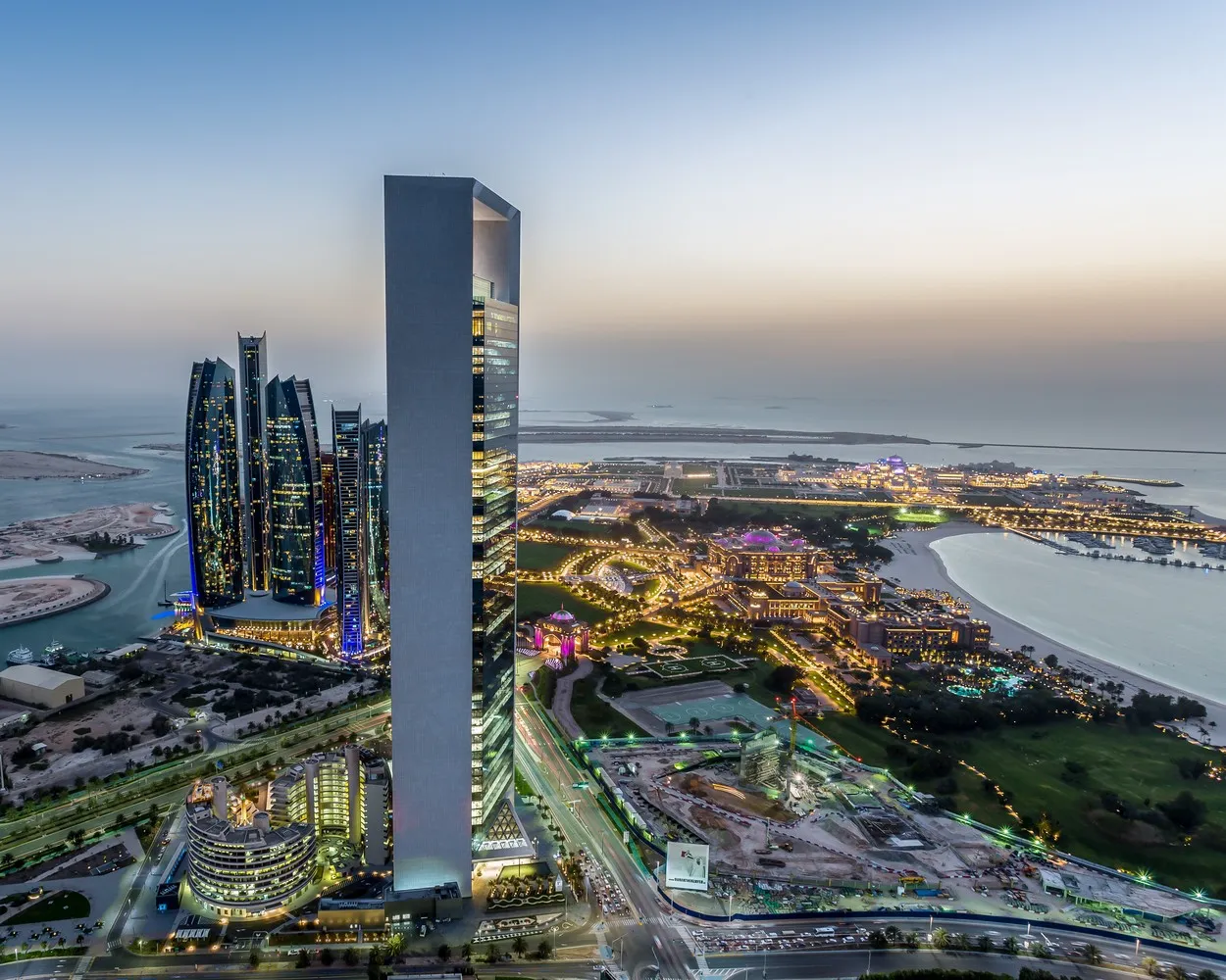 Abu Dhabi City Guide: The Architect’s Travel Checklist 11 Abu Dhabi City Guide: The Architect’s Travel Checklist