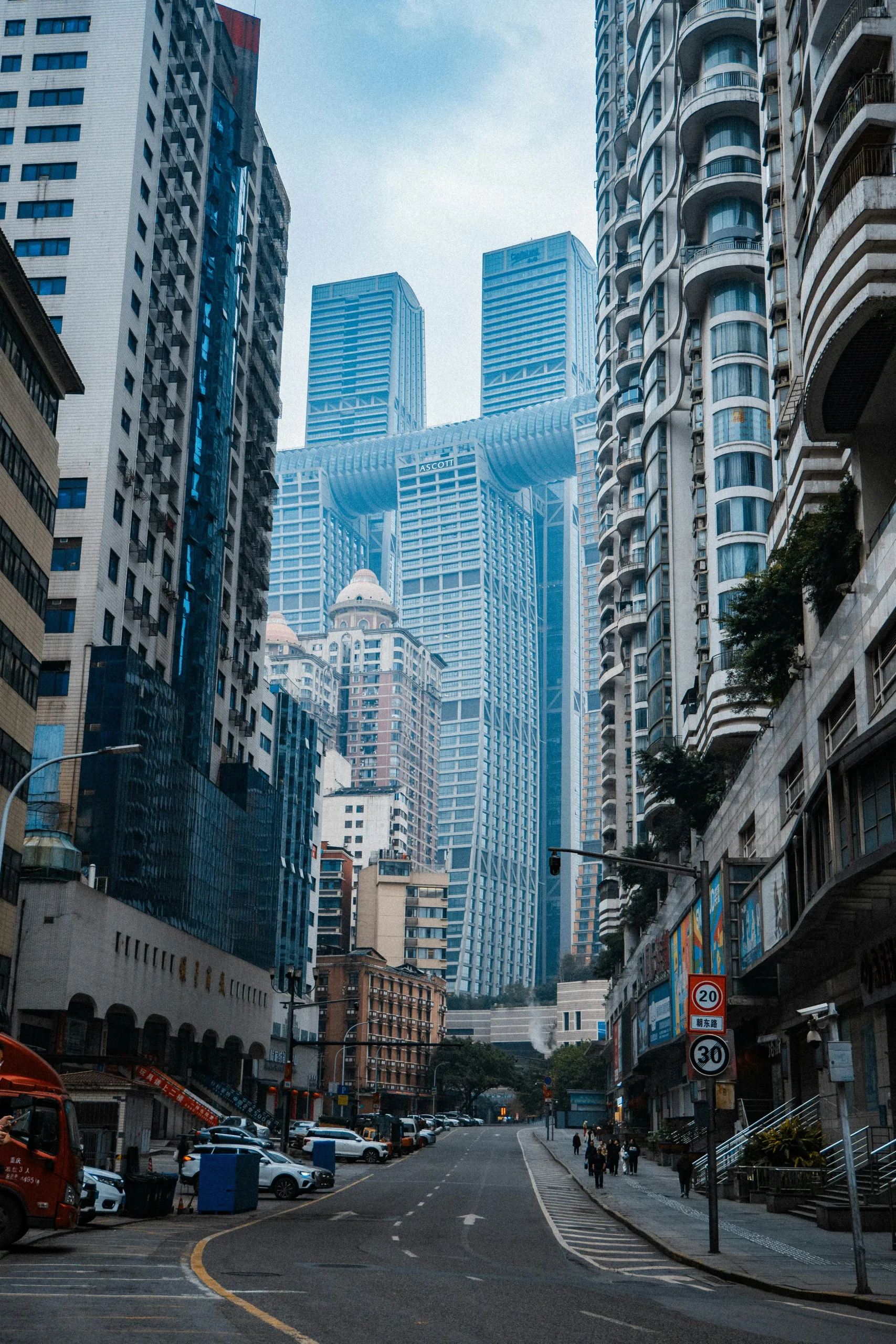 Chongqing: The World’s Most Complex Vertical City Explained 5 Chongqing: The World’s Most Complex Vertical City Explained