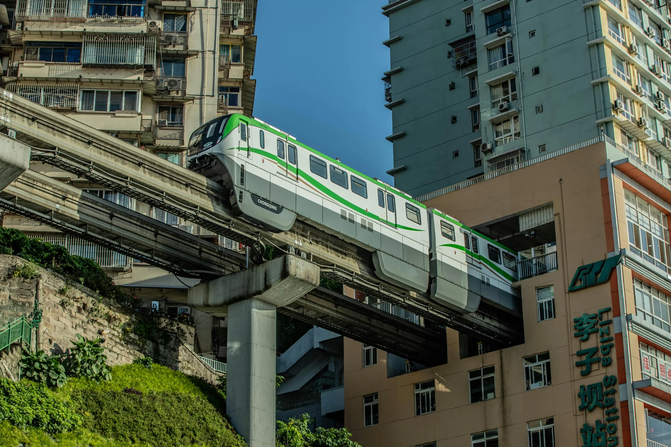 Chongqing: The World’s Most Complex Vertical City Explained 6 Chongqing: The World’s Most Complex Vertical City Explained