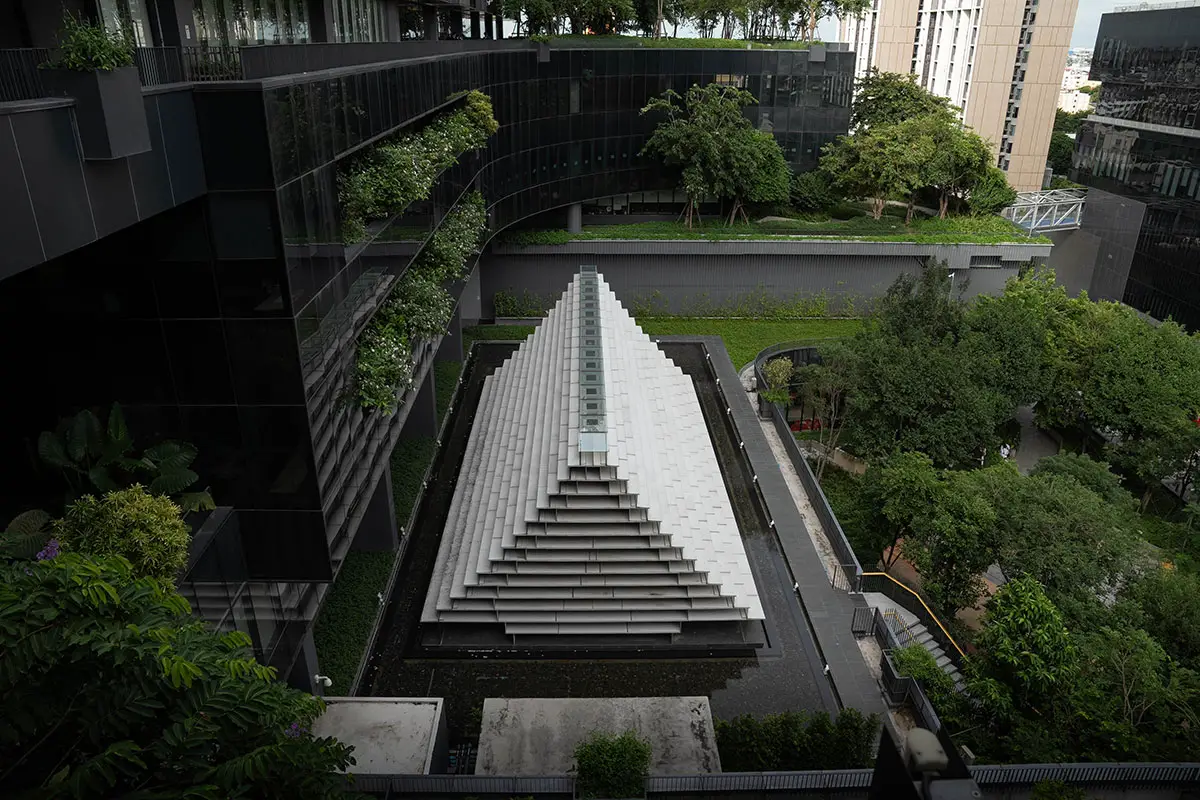 Glass Pavilion Bangkok: A Modern Thai Retreat Above the City 2 Glass Pavilion in Bangkok