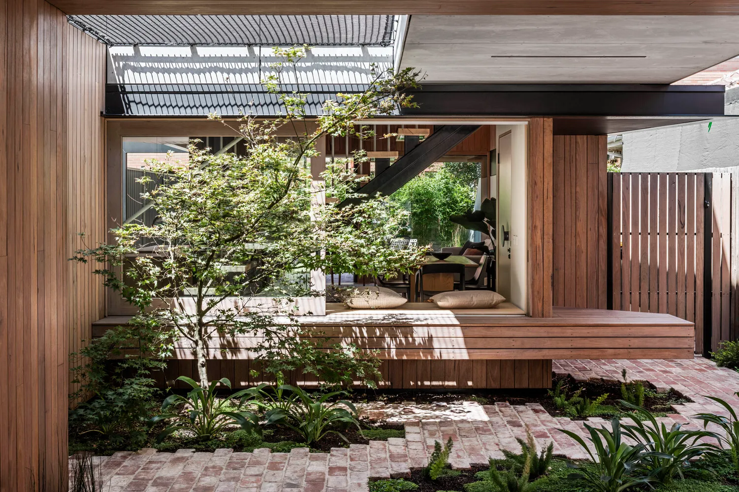 10 Biophilic Interiors That Redefine Nature-Inspired Interior Design 12 10 Biophilic Interiors That Blend Architecture with Nature