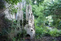 3D-Printed Bug Hotel Crafted from Clay