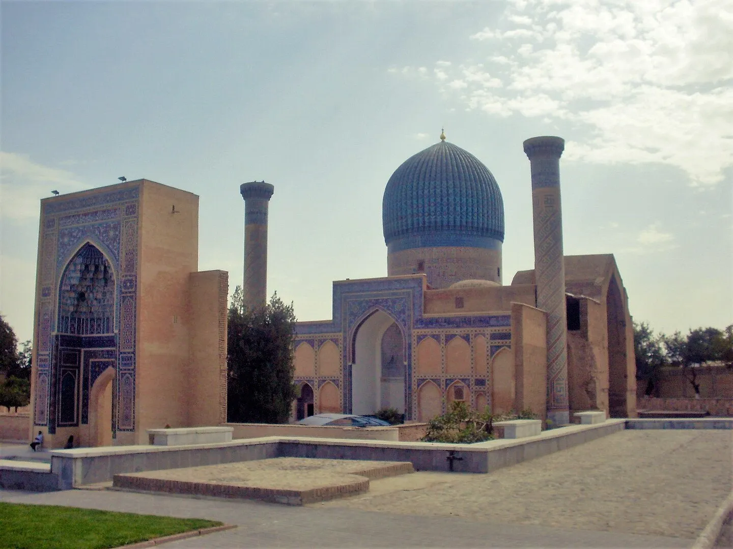 Samarkand: An Urban Study from the Silk Road Era 4 Samarkand: An Urban Study from the Silk Road Era